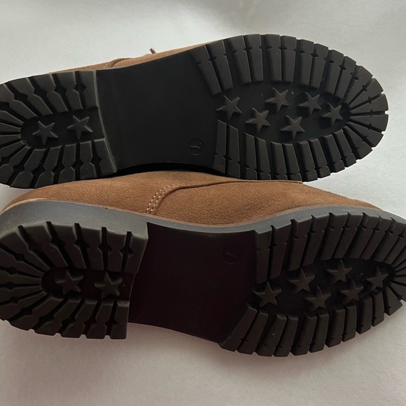 X Appeal Hayes Shoes - Picture 3 of 5